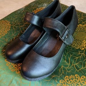 1" Black Pleather Mary-Janes